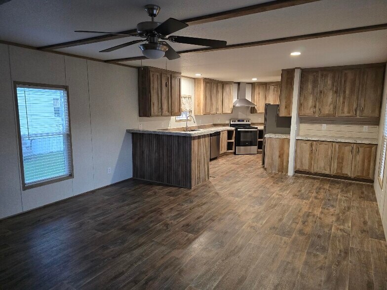 Building Photo - 24029 Cherokee Trace