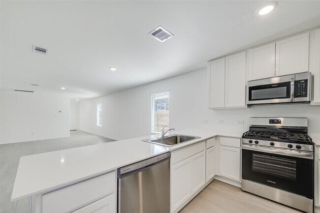 Building Photo - 1754 W Stroker Rd