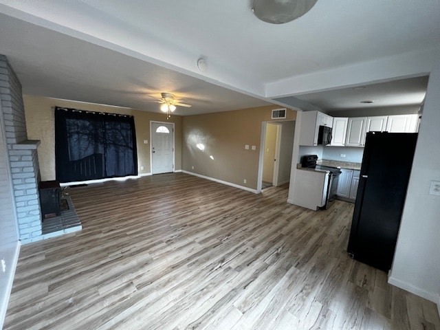 living room - 3249 17th St