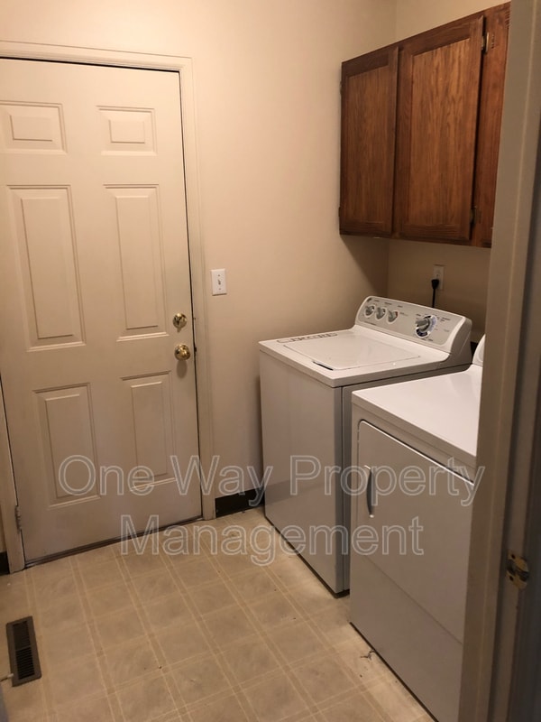 Building Photo - 243 N 48th Ave Ct