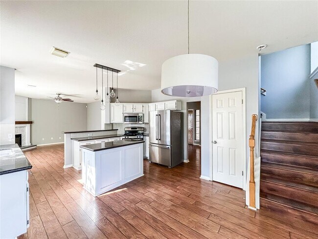 Building Photo - 1745 Dapplegrey Ln