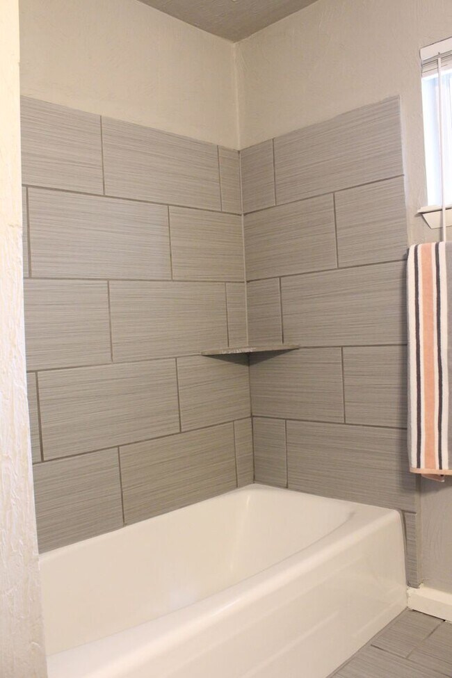 Building Photo - Steller 3 bed 3 bath home for rent!!!