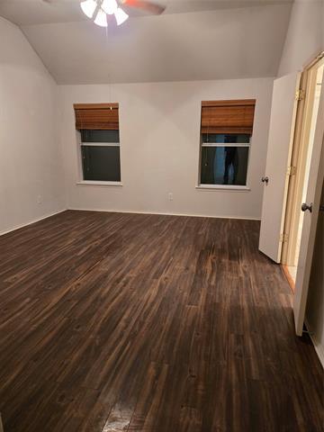 Building Photo - 606 Zollman Ct