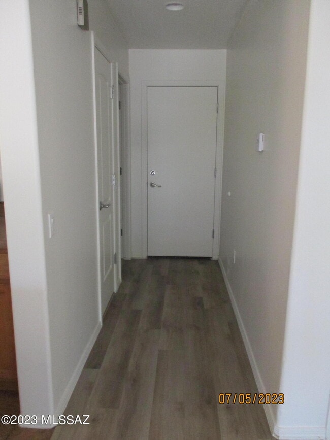 Building Photo - 14375 S Camino El Galan