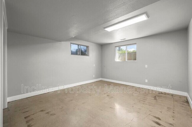 Building Photo - 1474 W 1460 N