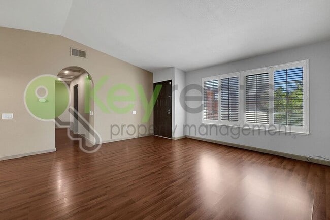 Building Photo - 7137 Reyn Oaks Way