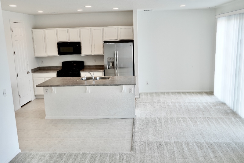 Building Photo - 7076 Preble Dr