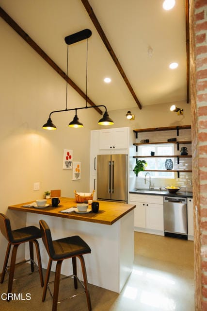 Building Photo - 187 W Park Row Ave