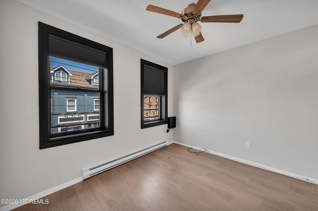 Building Photo - 31 W Front St