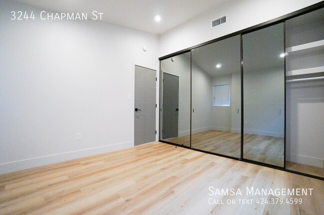 Building Photo - 3244 Chapman St