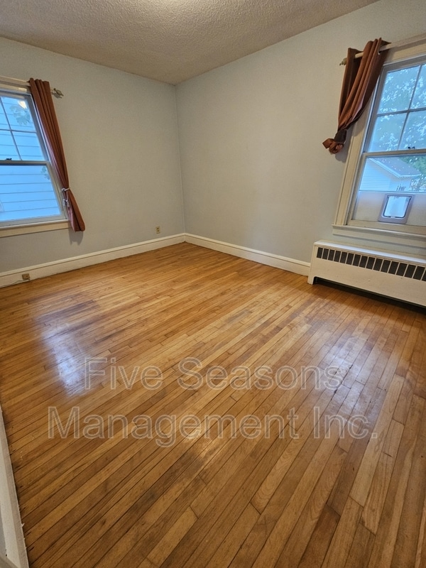 Building Photo - 65 Thibault Pkwy