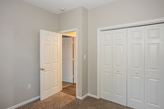 Building Photo - 7437 Reedy Creek Rd