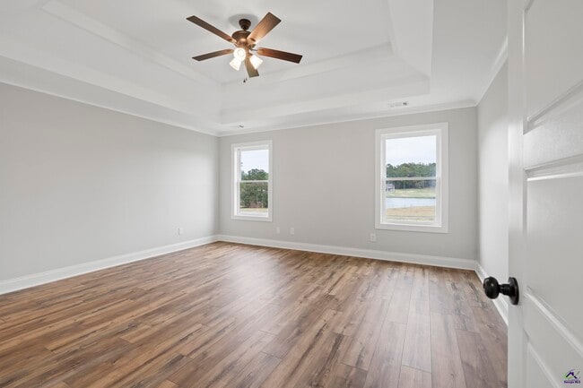 Building Photo - 168 Camden Way