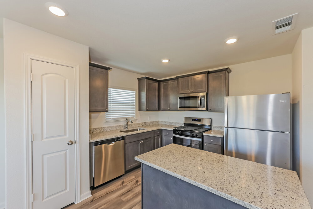 Building Photo - 9600 Teton Vis Dr