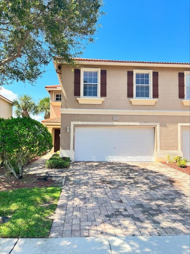 Building Photo - 4407 Windmill Palm Way