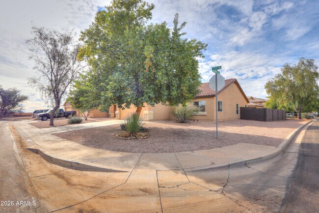 Building Photo - 27976 N Gold Ln