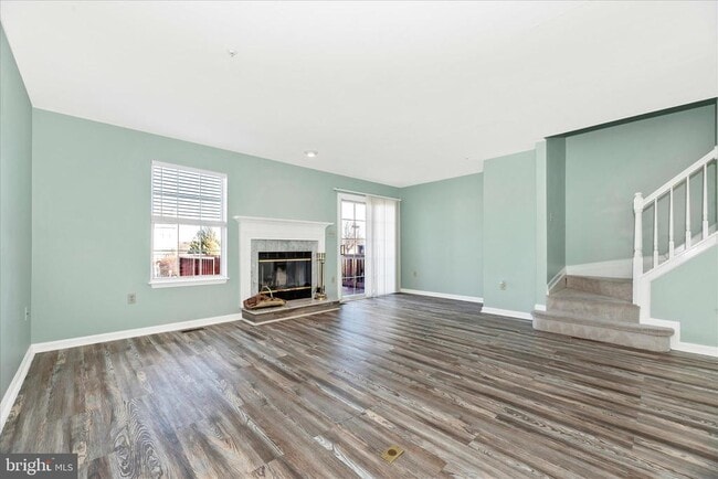 Building Photo - 7130 Oberlin Cir