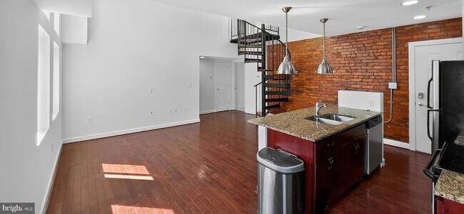 Building Photo - 5405 9th St NW