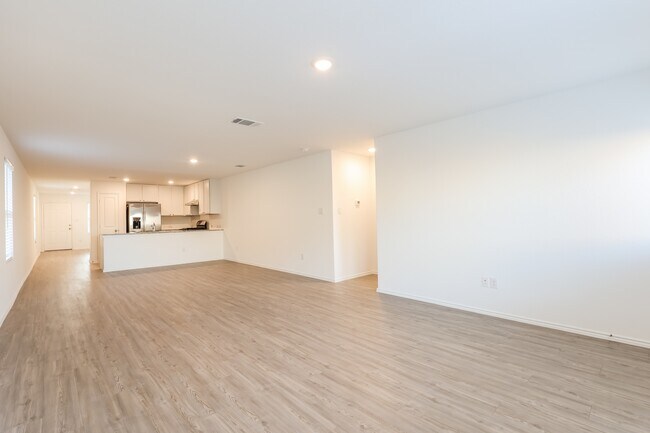 Building Photo - 419 Filibusters Trail