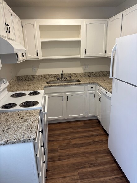 kitchen - 75 Lane 265 Lake James