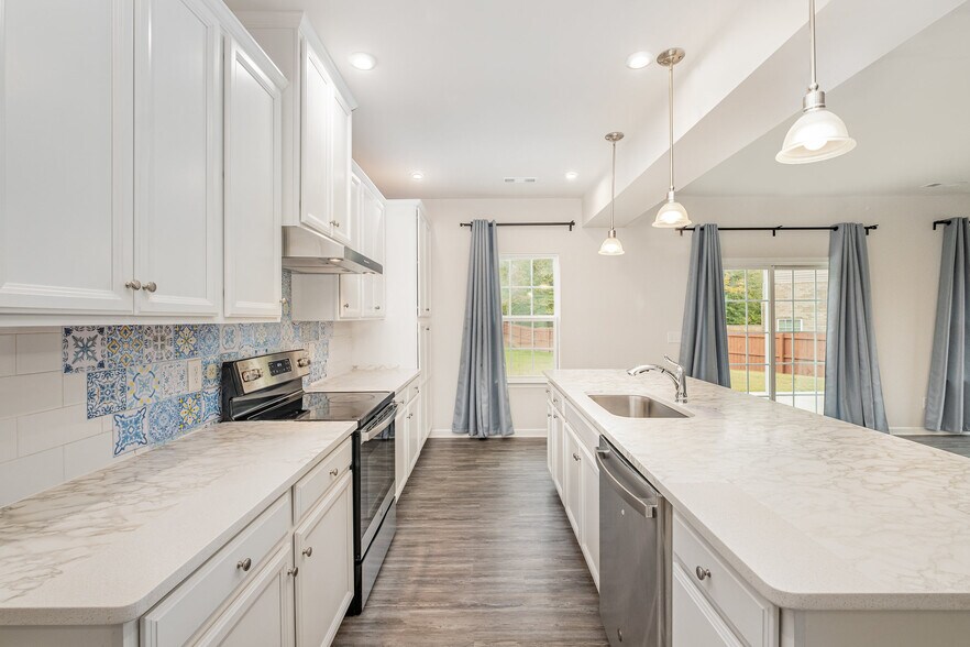 Building Photo - 971 Fancher Ln