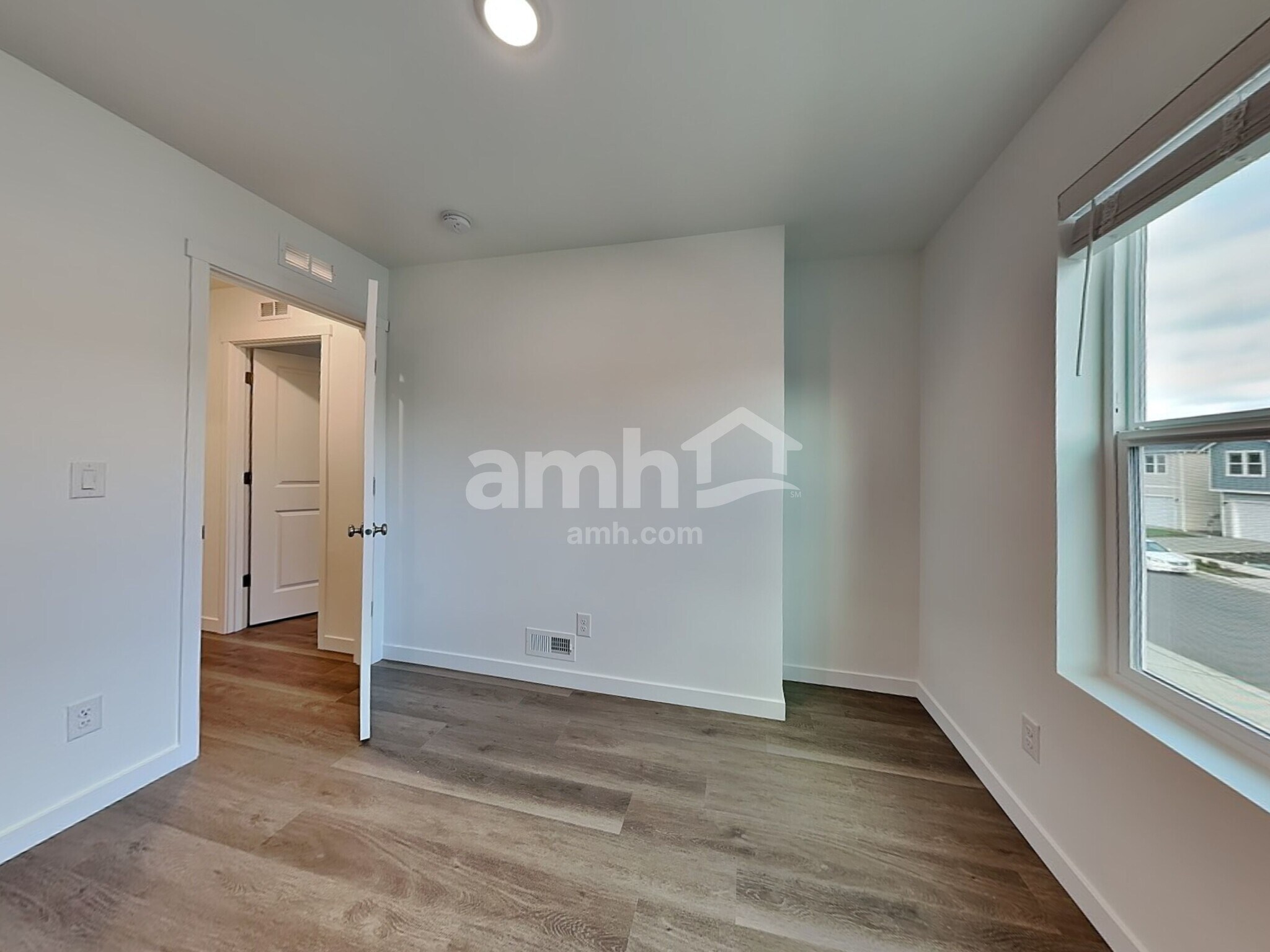 Building Photo - 5133 Turnstone St SE