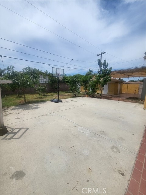 Building Photo - 6000 Southside Dr