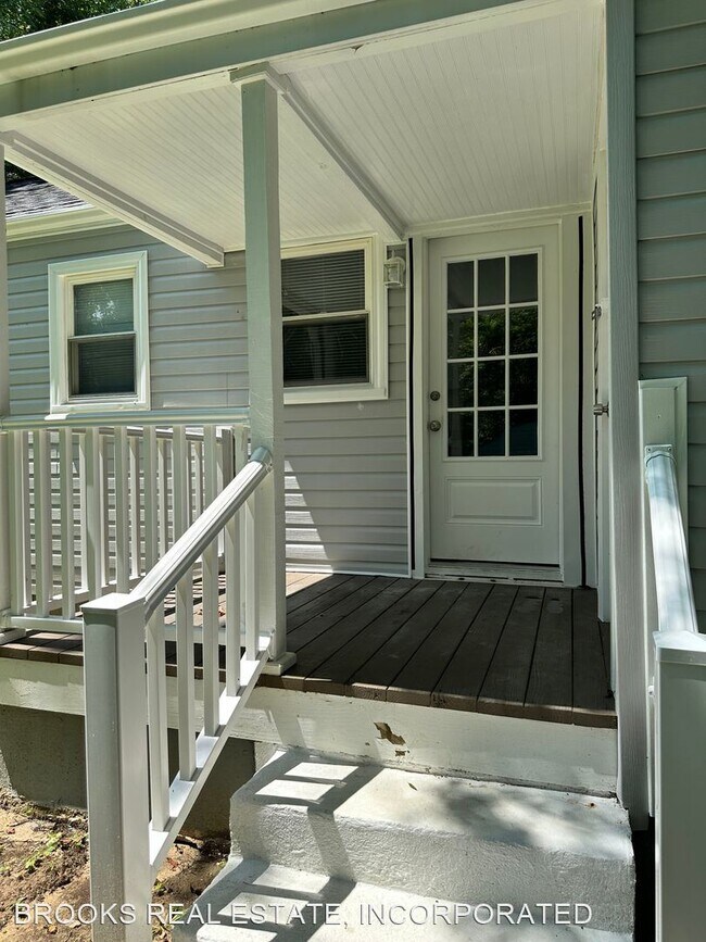 Building Photo - 3 br, 1 bath House - 1182 Duncan Drive