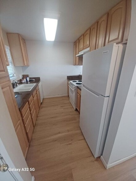 Building Photo - 1731 Ellis St