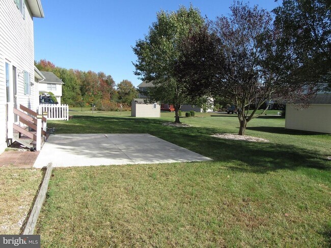 Building Photo - 138 Megan Dr