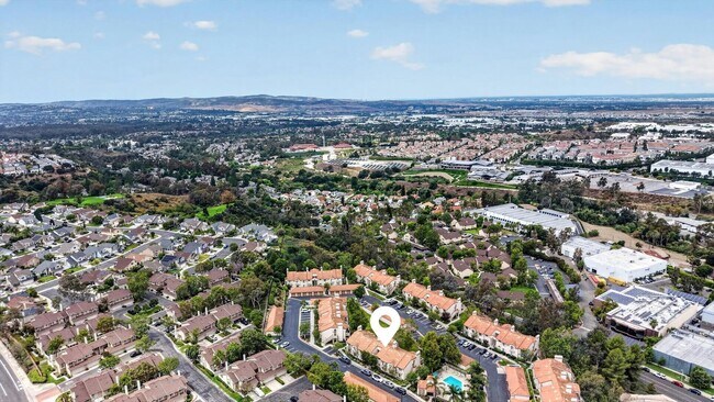 Building Photo - Gated Lake Forest Condo | Pool, Spa, Washer/Dryer & 3 Parking Spaces