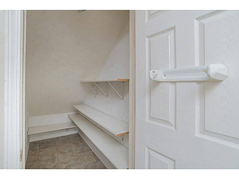 Building Photo - 3280 Lincoln Hill Rd