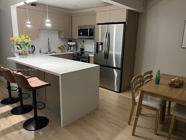 Building Photo - 13255 SW 9th Ct