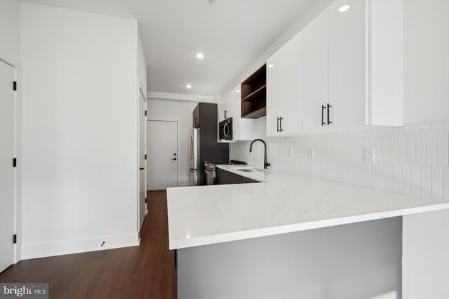 Building Photo - 501 Washington Ln