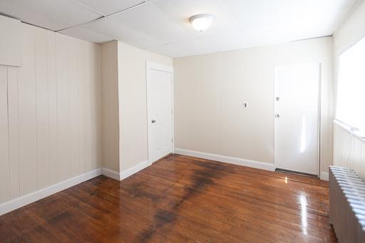 Building Photo - 28 Monmouth St