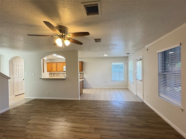 Building Photo - 5819 Laramie River Ct