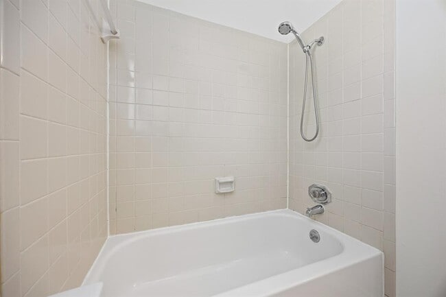 Building Photo - 2630 Alcott Ln