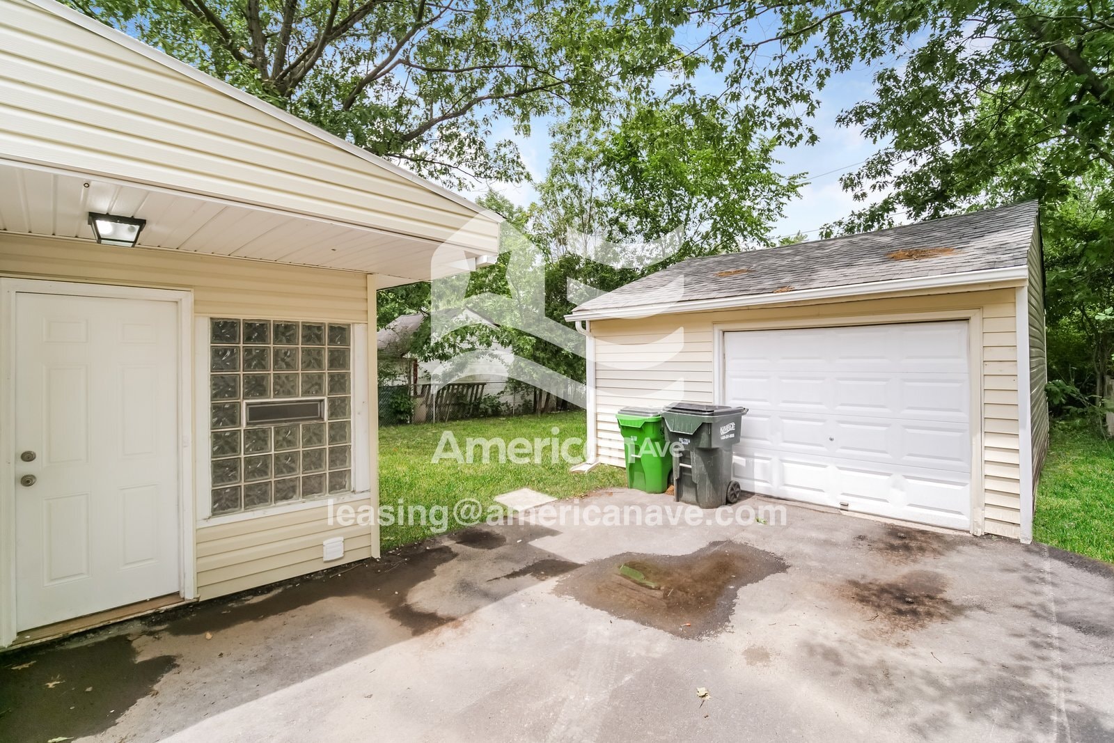 Building Photo - 19209 Cherrywood Ln