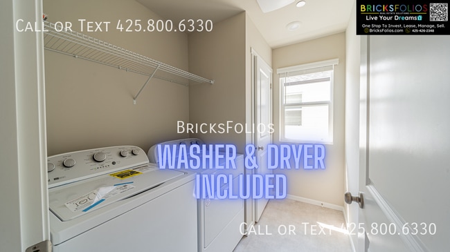 Building Photo - 4245 Pronghorn Pl