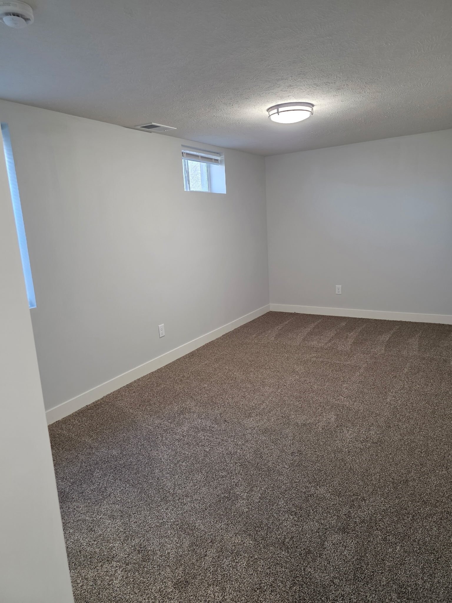 Building Photo - 2025 N 31st St