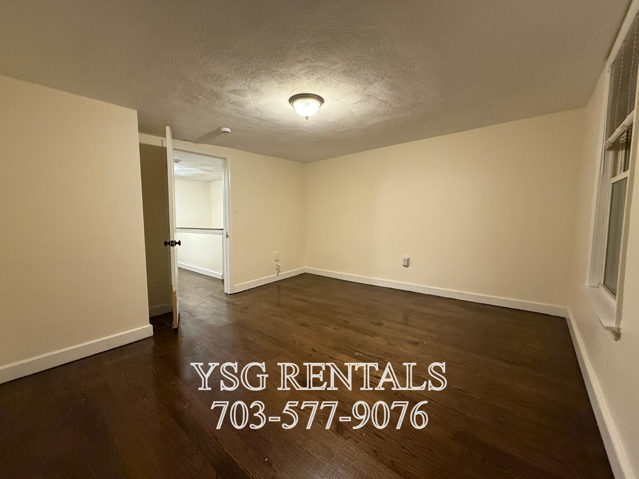 Building Photo - 19 Lambert Ave