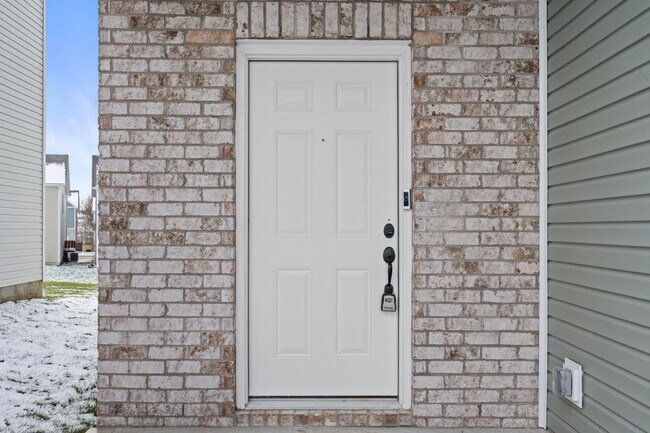 Building Photo - 109 Lambert Fld