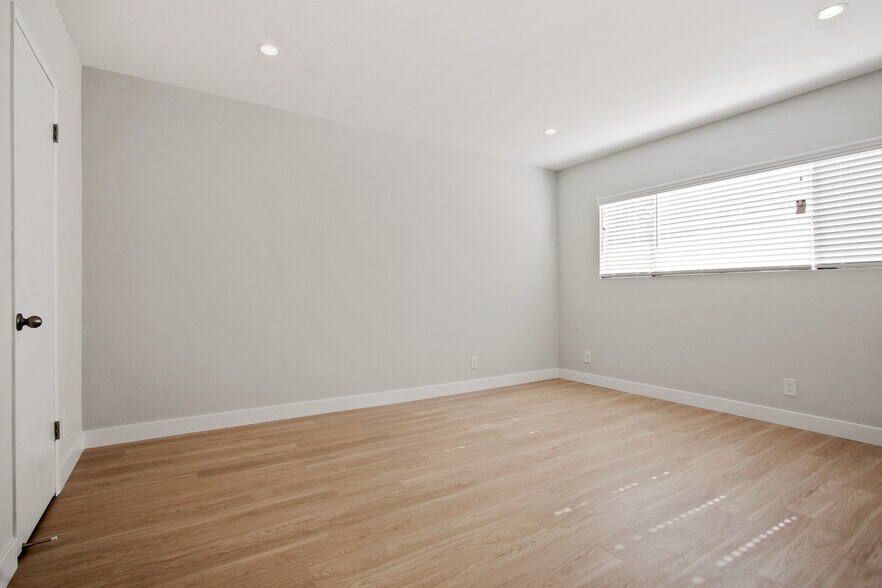 Building Photo - 1451 Franklin St