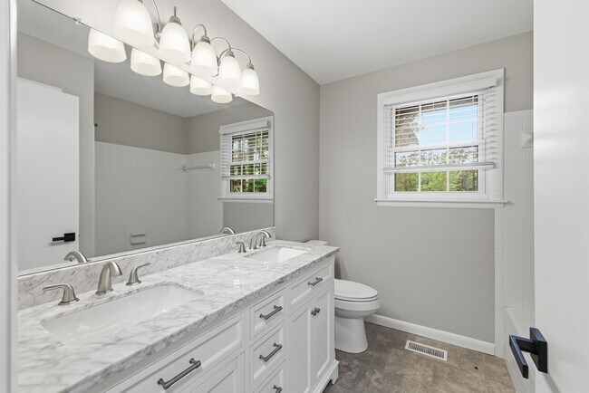 Building Photo - 2603 Country Haven Dr