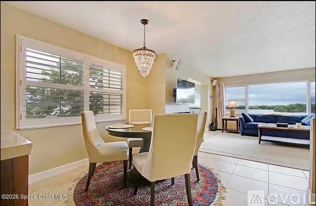 Building Photo - 1729 Minutemen Causeway