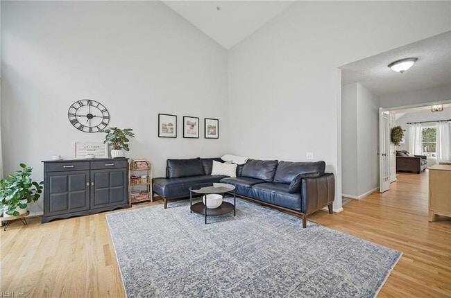 Building Photo - 2653 Christopher Farms Dr