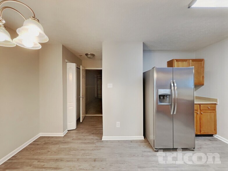 Building Photo - 3430 Catskill Ct