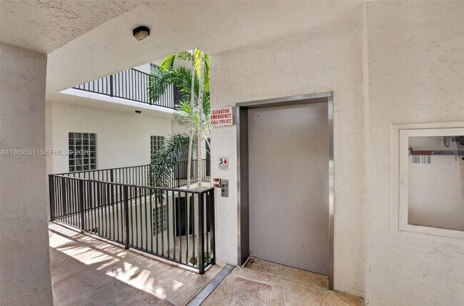 Building Photo - 5133 Brisata Cir