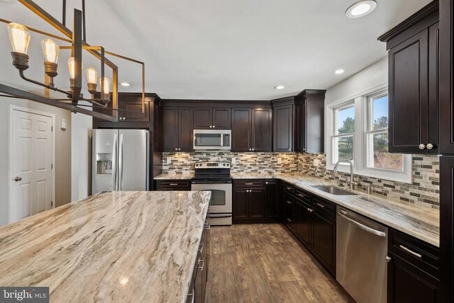 Building Photo - 3206 Seiter Ln