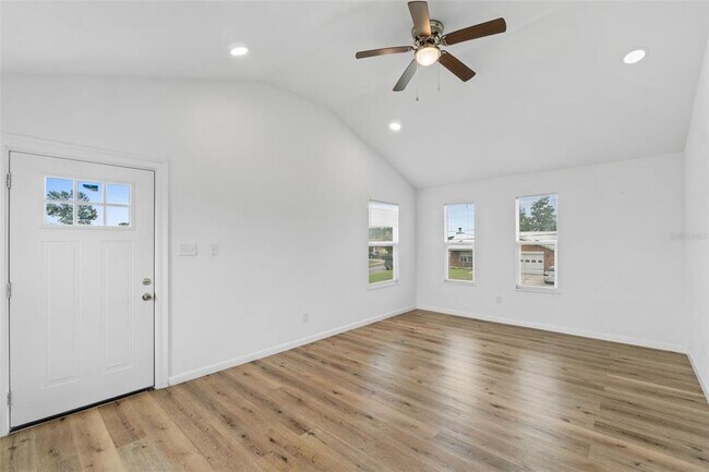 Building Photo - 7581 Kelsey Dr